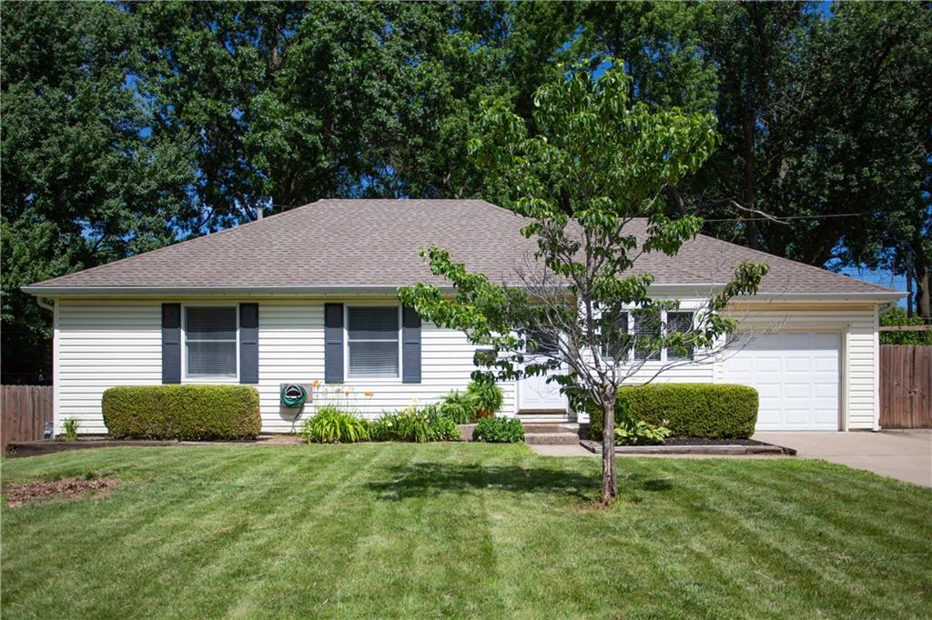 Listing Photo MLS #HMS2626016