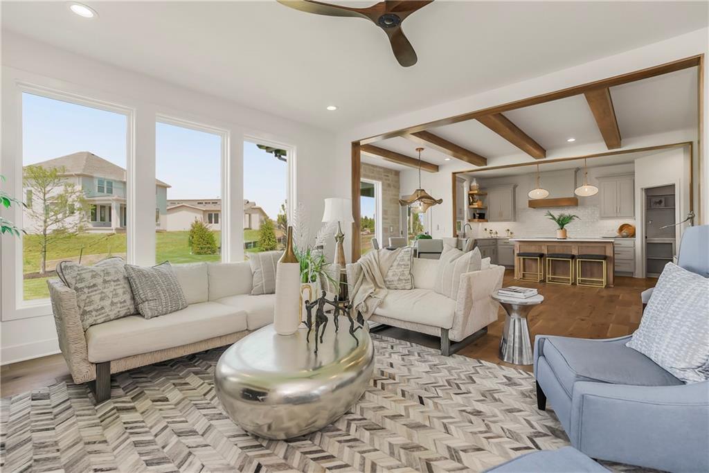 Listing Photo MLS #HMS2626037