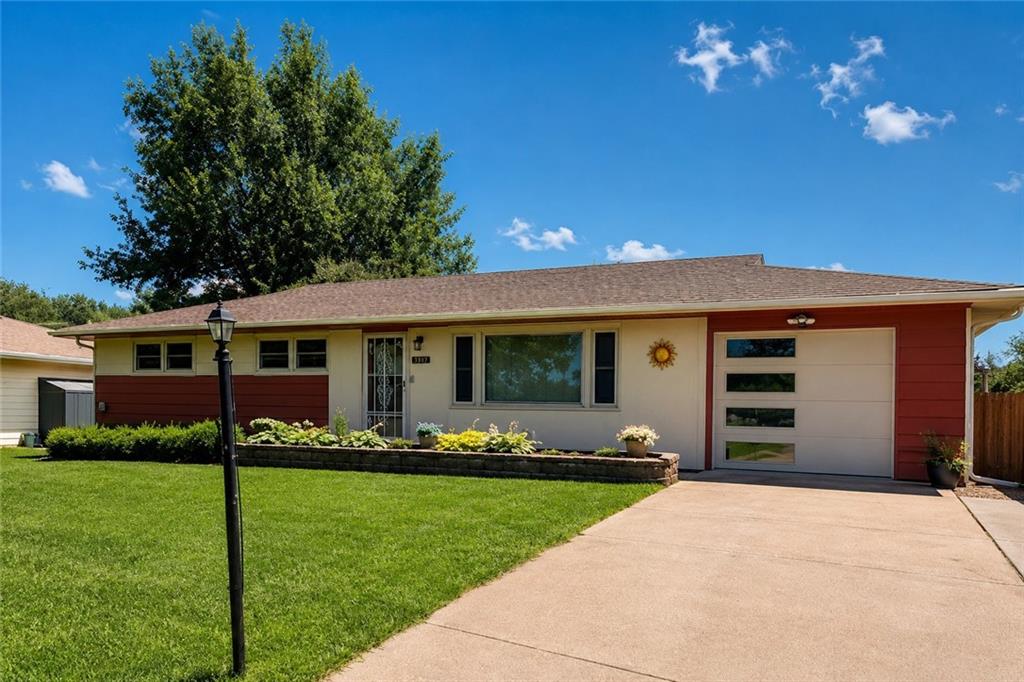 Listing Photo MLS #HMS2626156