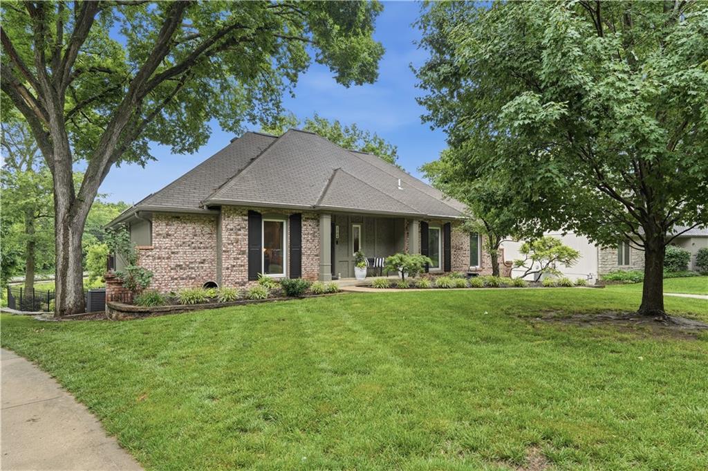 Listing Photo MLS #HMS2626158