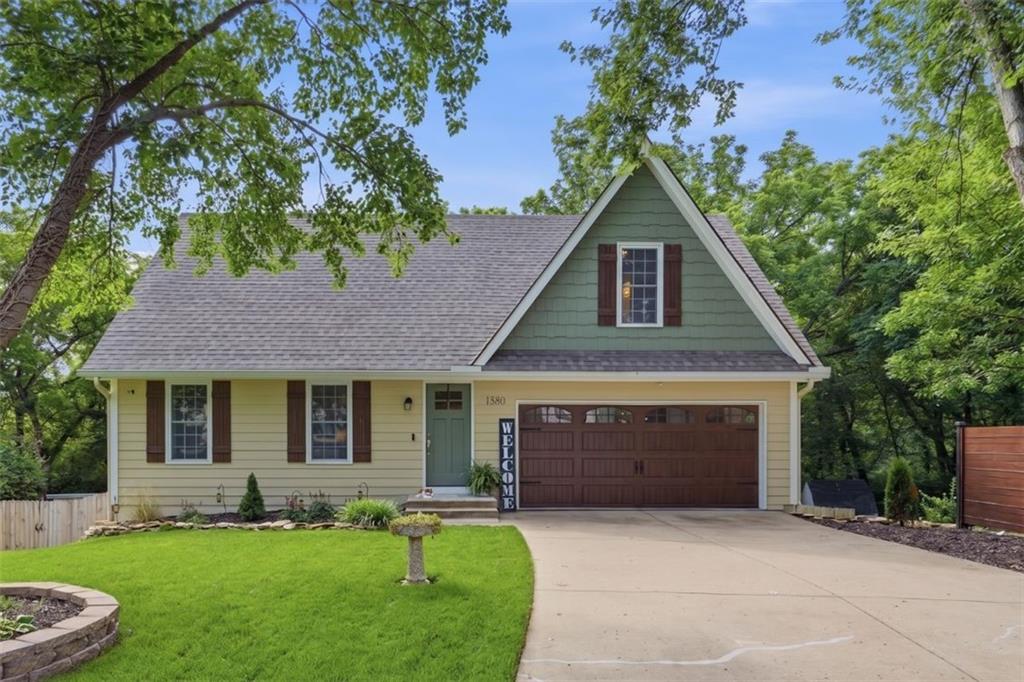 Listing Photo MLS #HMS2626177