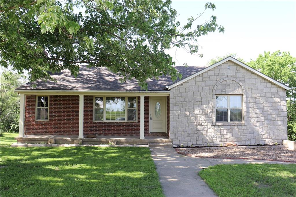 Listing Photo MLS #HMS2626189