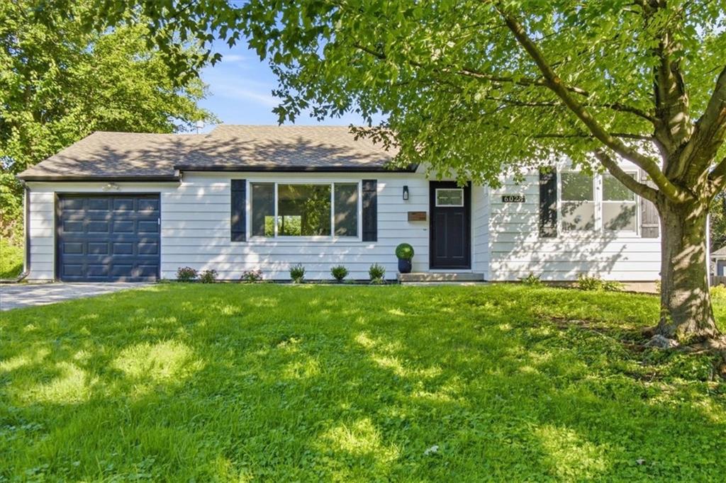 Listing Photo MLS #HMS2626197