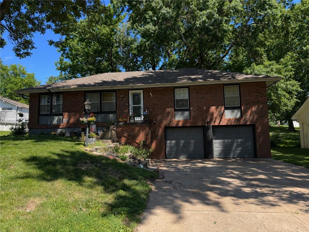 Listing Photo MLS #HMS2626283