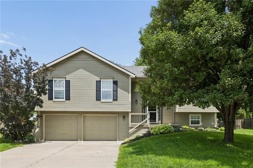 Listing Photo MLS #HMS2626331