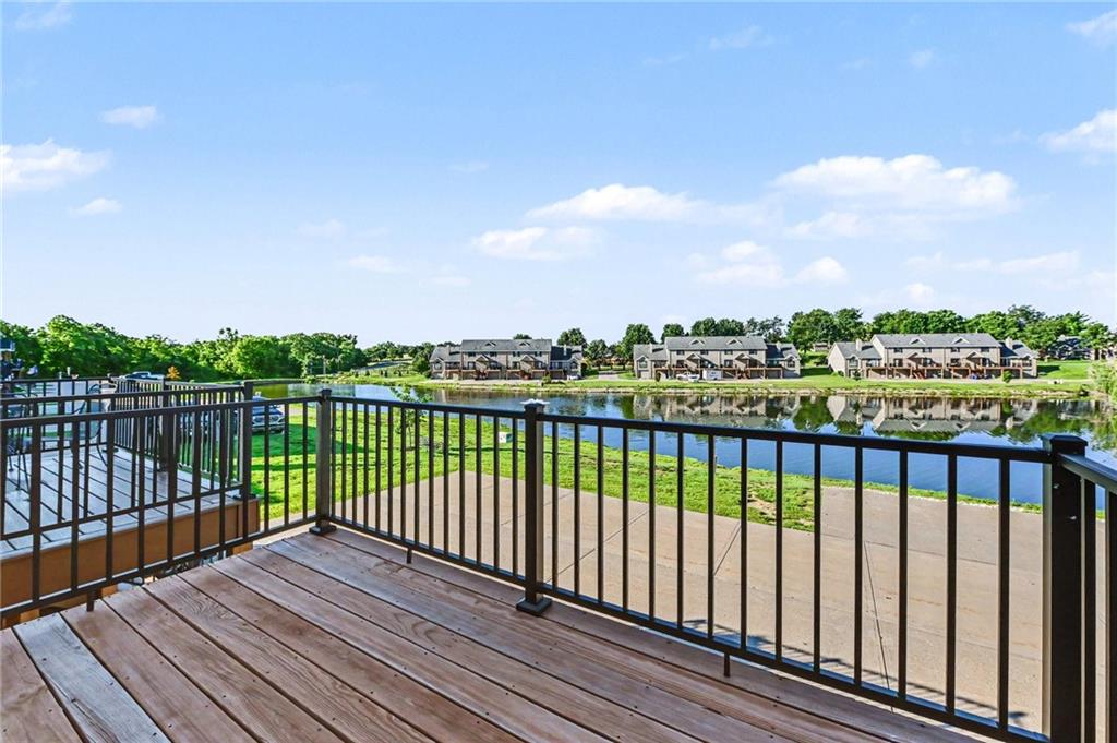Listing Photo MLS #HMS2626332