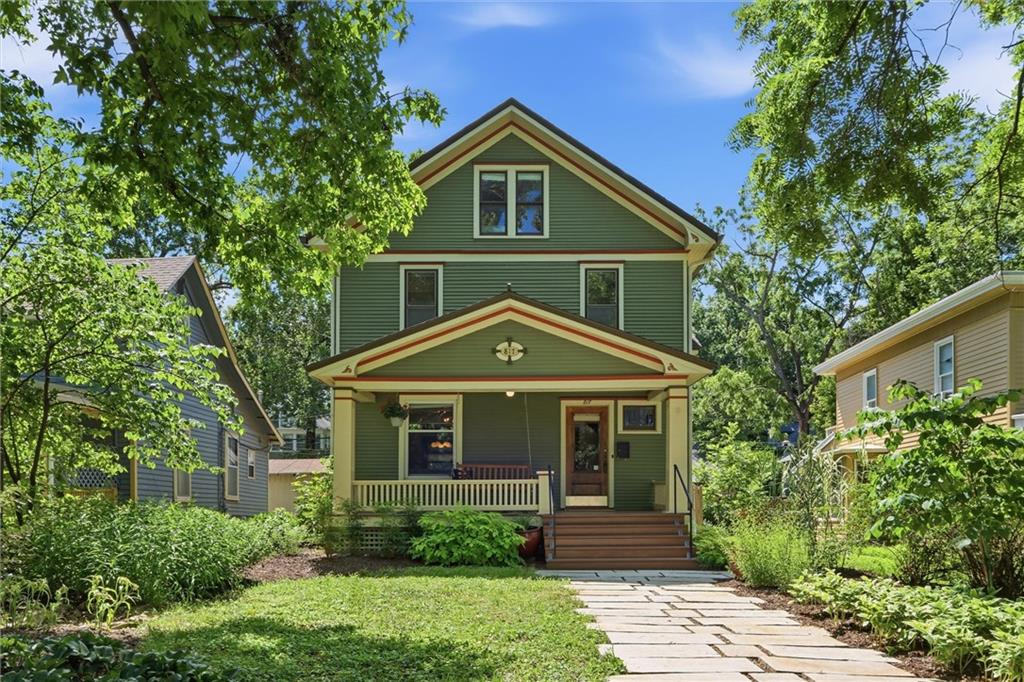 Listing Photo MLS #HMS2626351