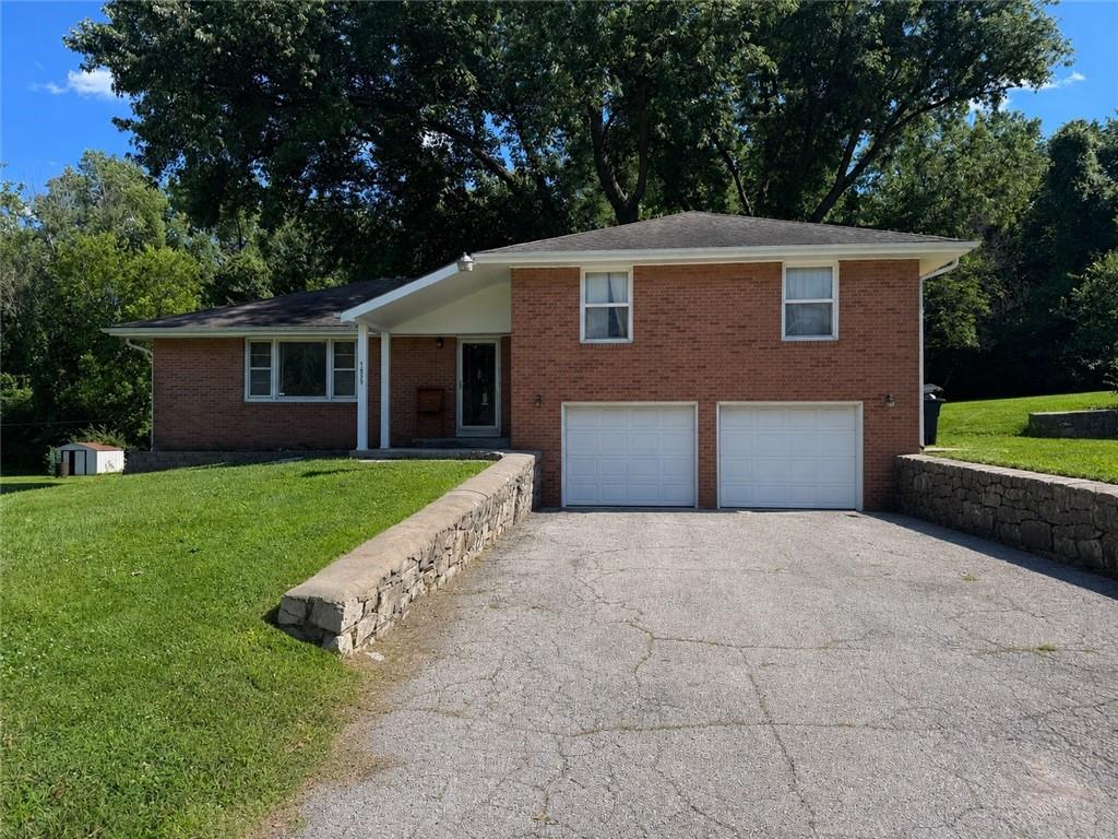 Listing Photo MLS #HMS2626389