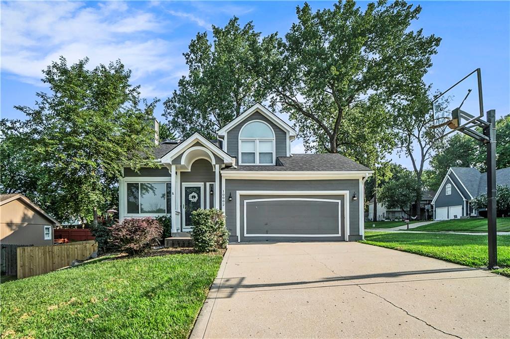 Listing Photo MLS #HMS2626467