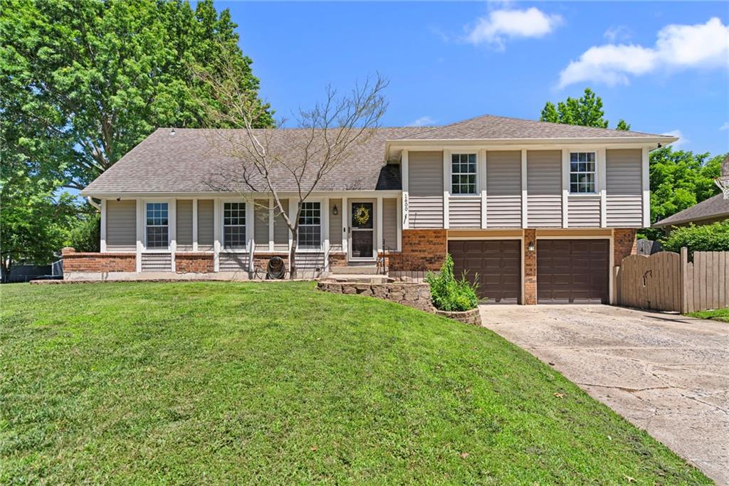Listing Photo MLS #HMS2626537