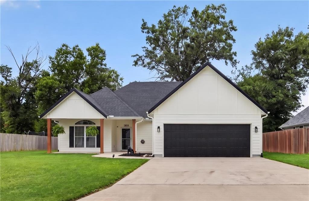 Listing Photo MLS #HMS2626578