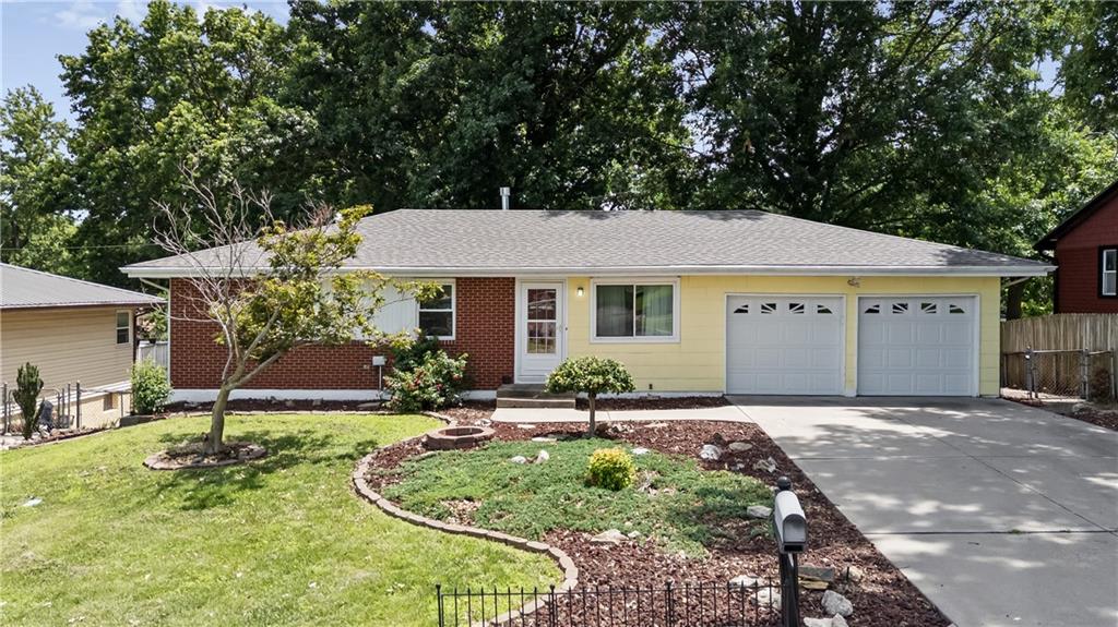 Listing Photo MLS #HMS2626588