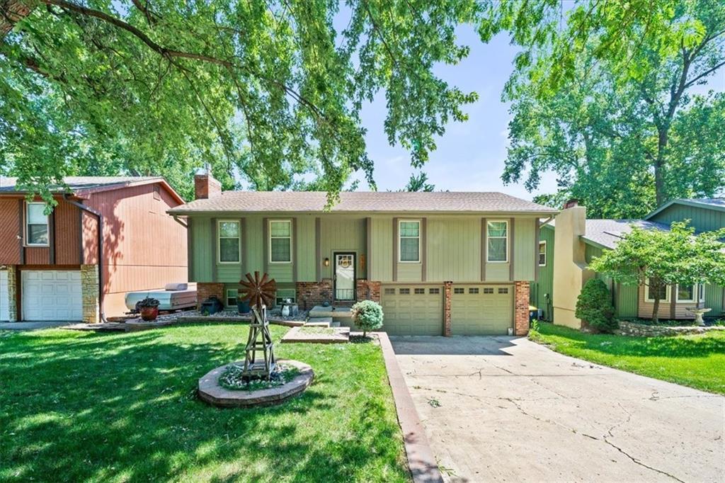 Listing Photo MLS #HMS2626646