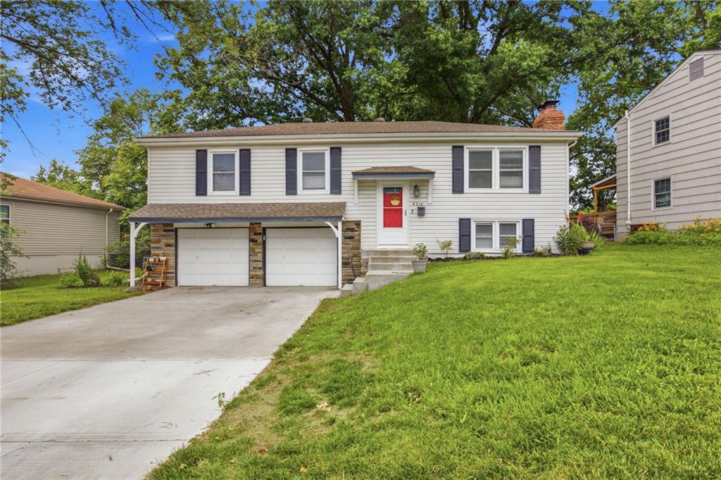 Listing Photo MLS #HMS2626672
