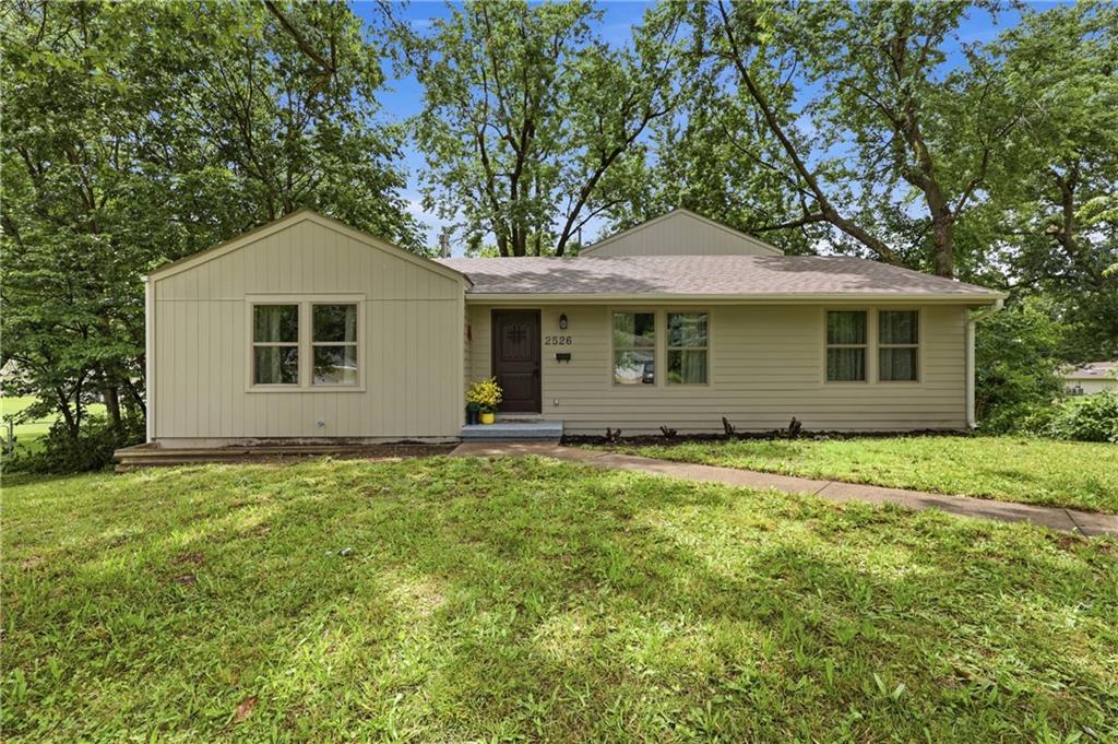 Listing Photo MLS #HMS2626723