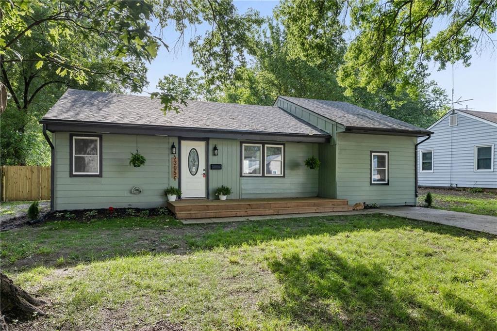 Listing Photo MLS #HMS2626749