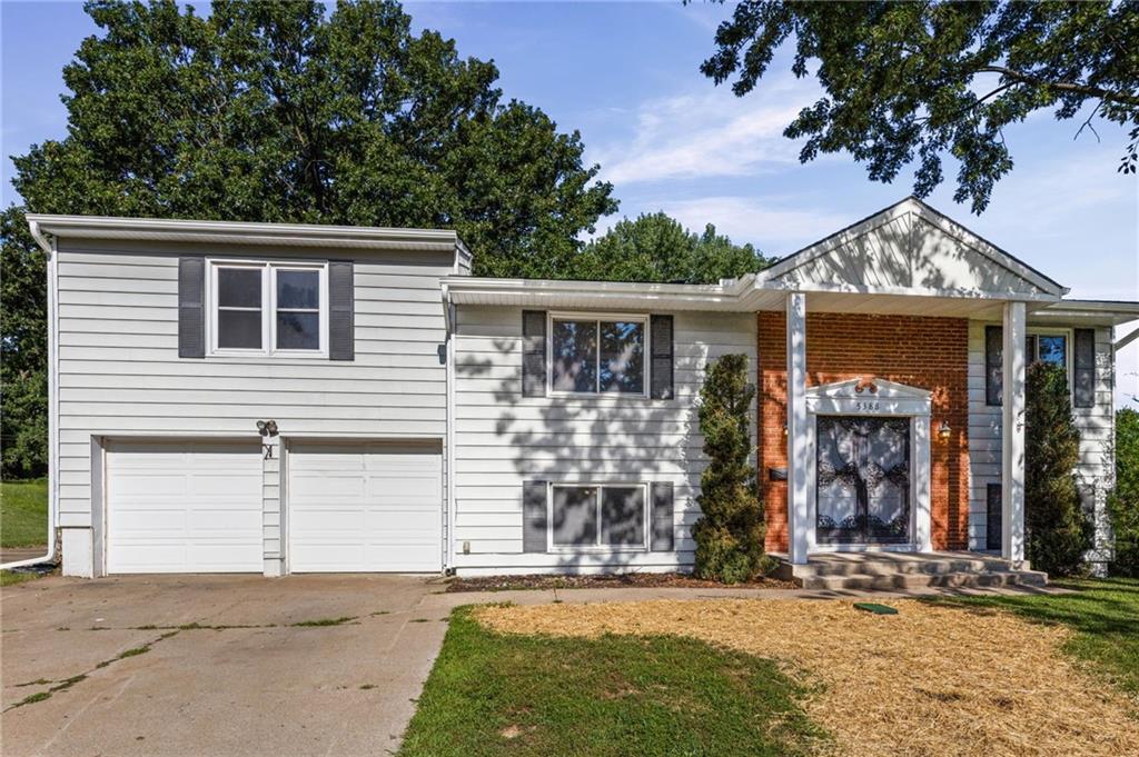 Listing Photo MLS #HMS2626776