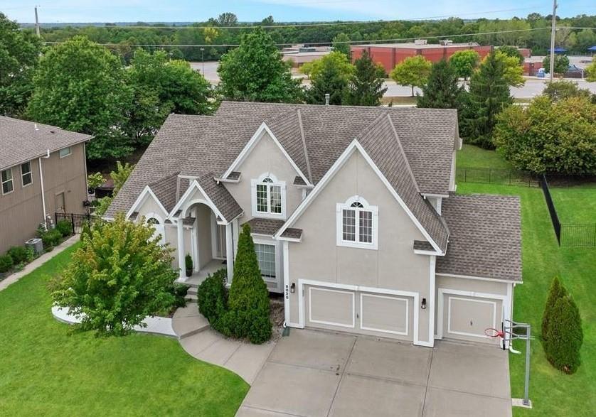 Listing Photo MLS #HMS2626885