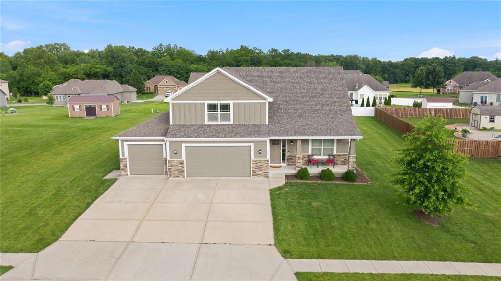 Listing Photo MLS #HMS2626896