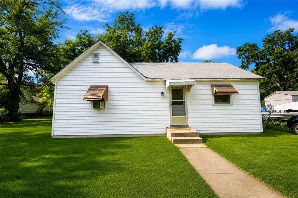 Listing Photo MLS #HMS2627000