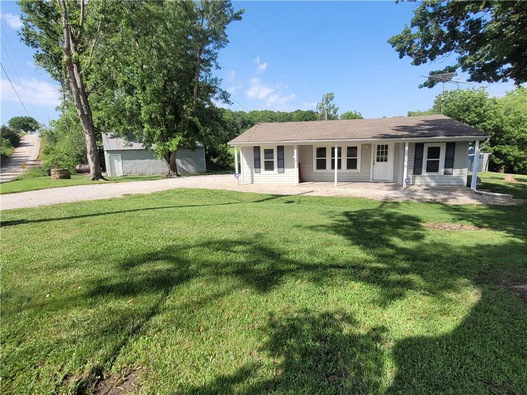 Listing Photo MLS #HMS2627063