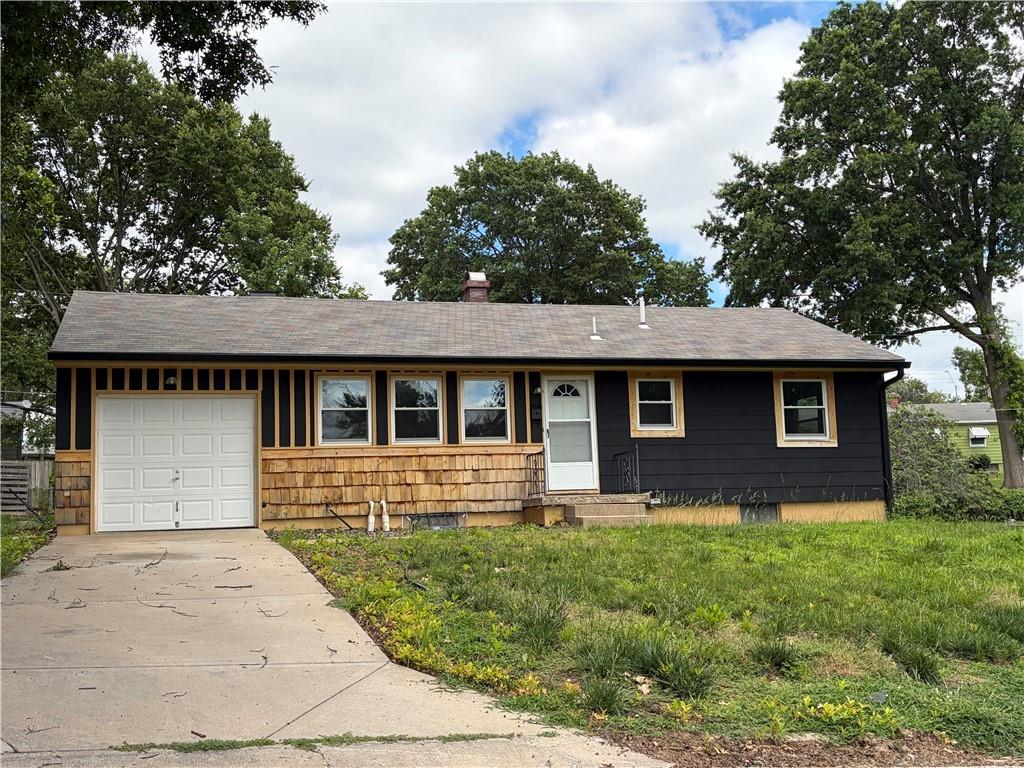 Listing Photo MLS #HMS2627084