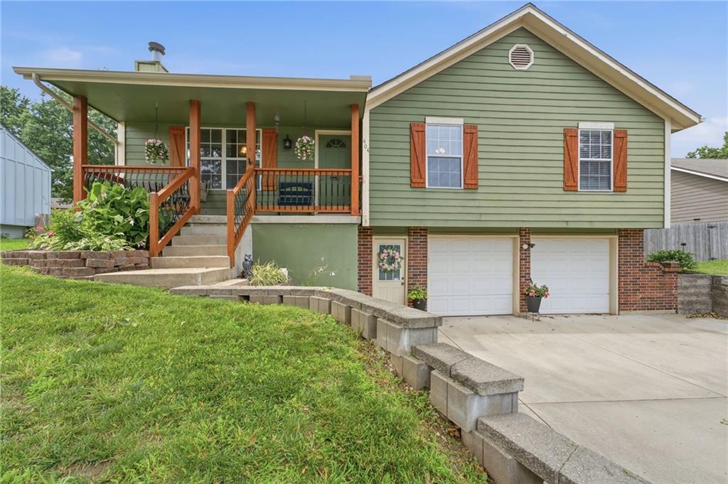Listing Photo MLS #HMS2627095