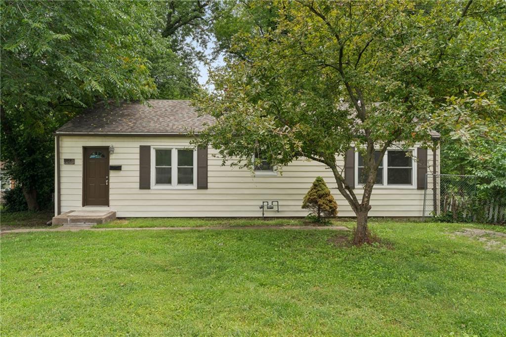 Listing Photo MLS #HMS2627143