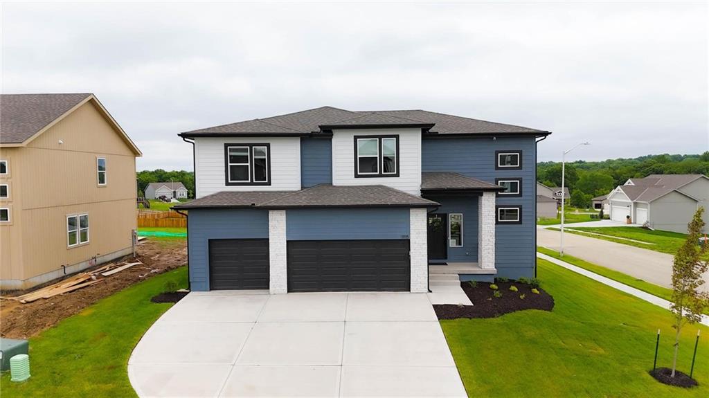 Listing Photo MLS #HMS2627199