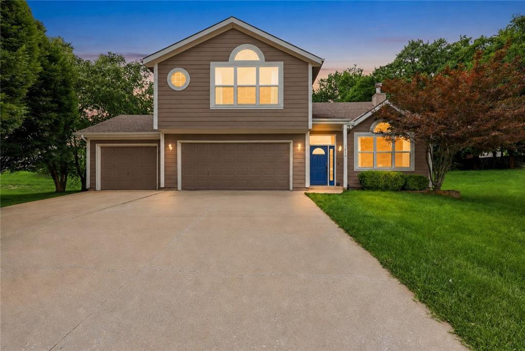 Listing Photo MLS #HMS2627206