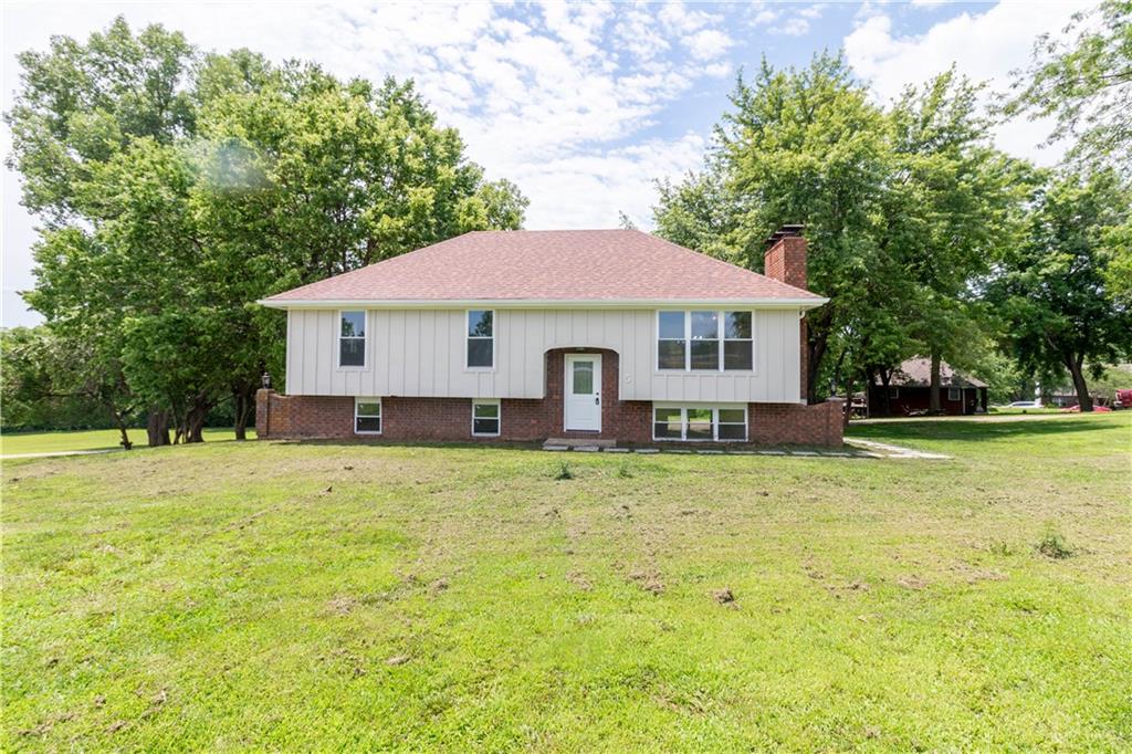 Listing Photo MLS #HMS2627210