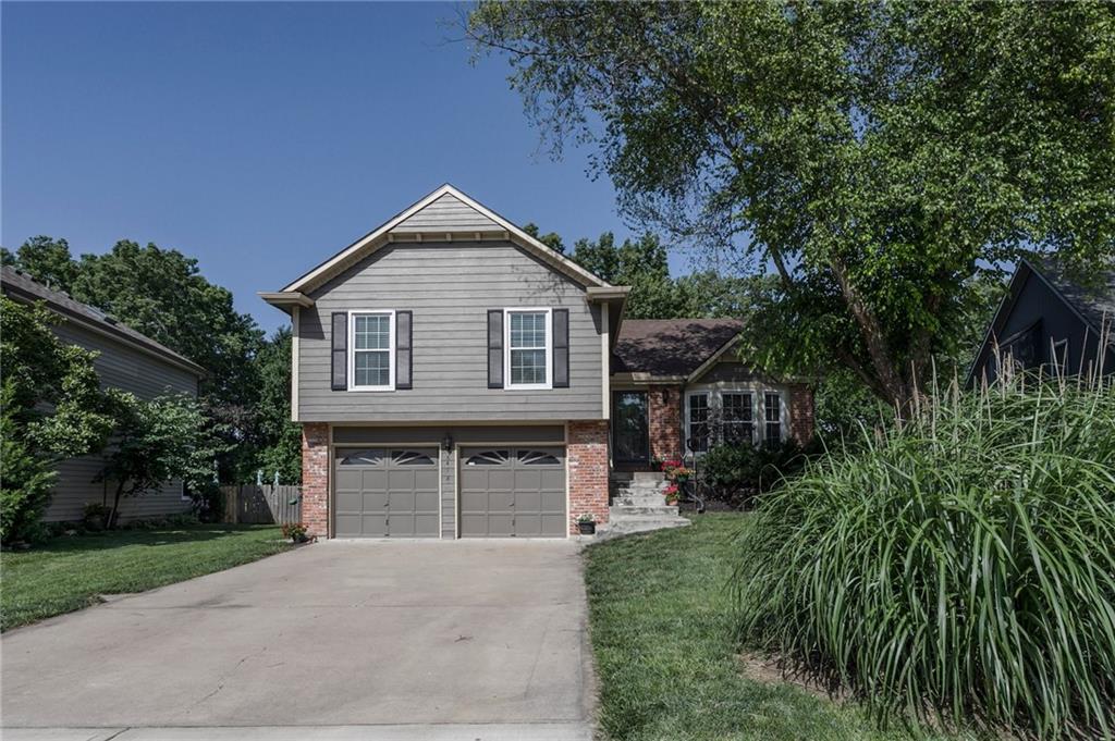Listing Photo MLS #HMS2627284