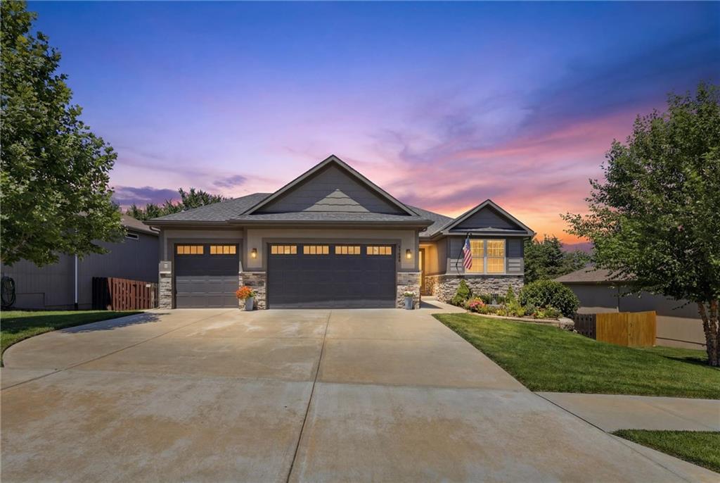 Listing Photo MLS #HMS2627285