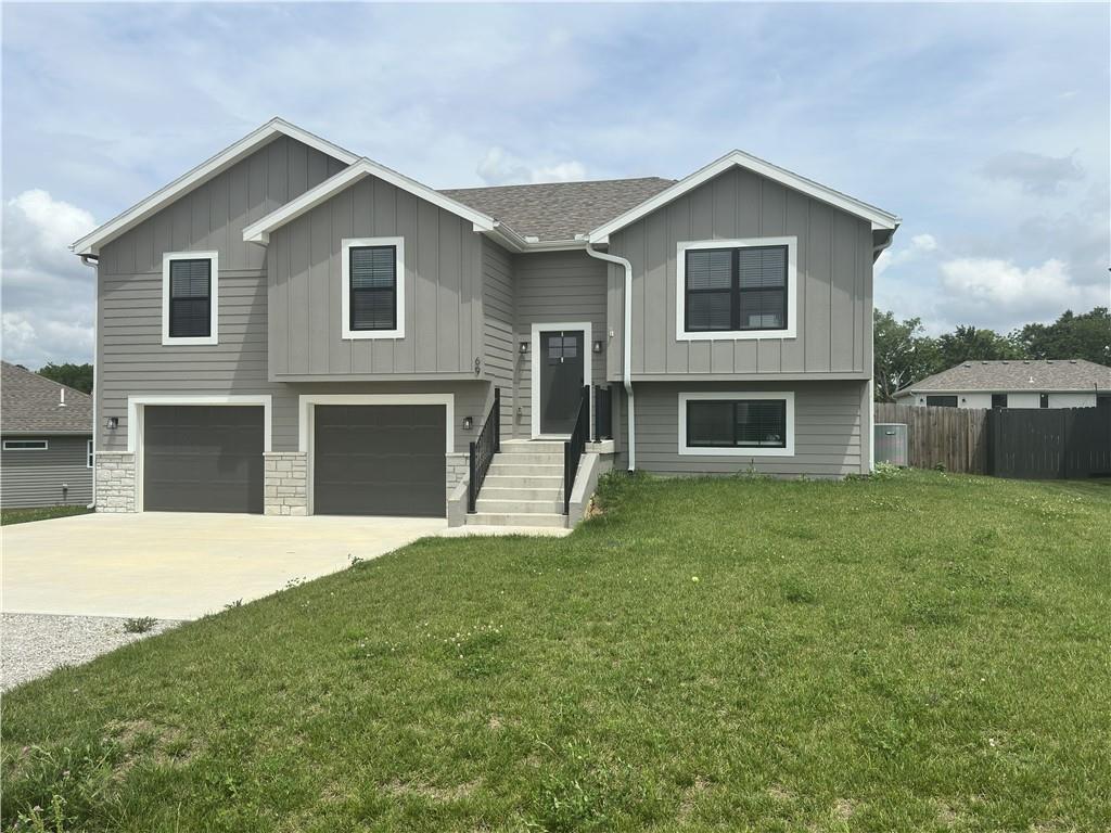 Listing Photo MLS #HMS2627341
