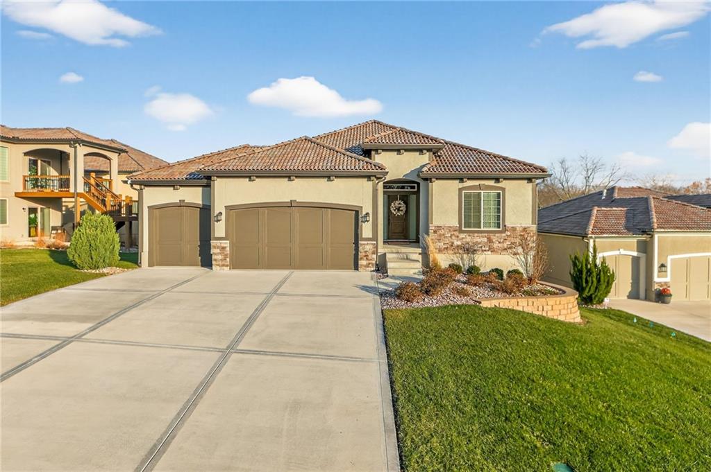 Listing Photo MLS #HMS2627347