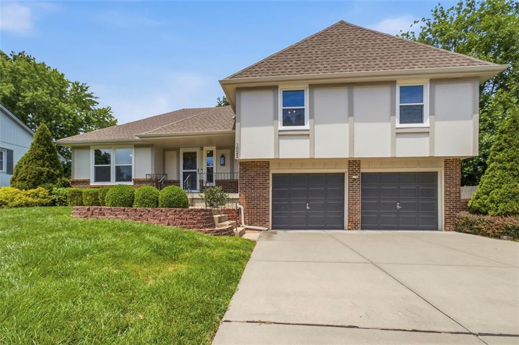 Listing Photo MLS #HMS2627368