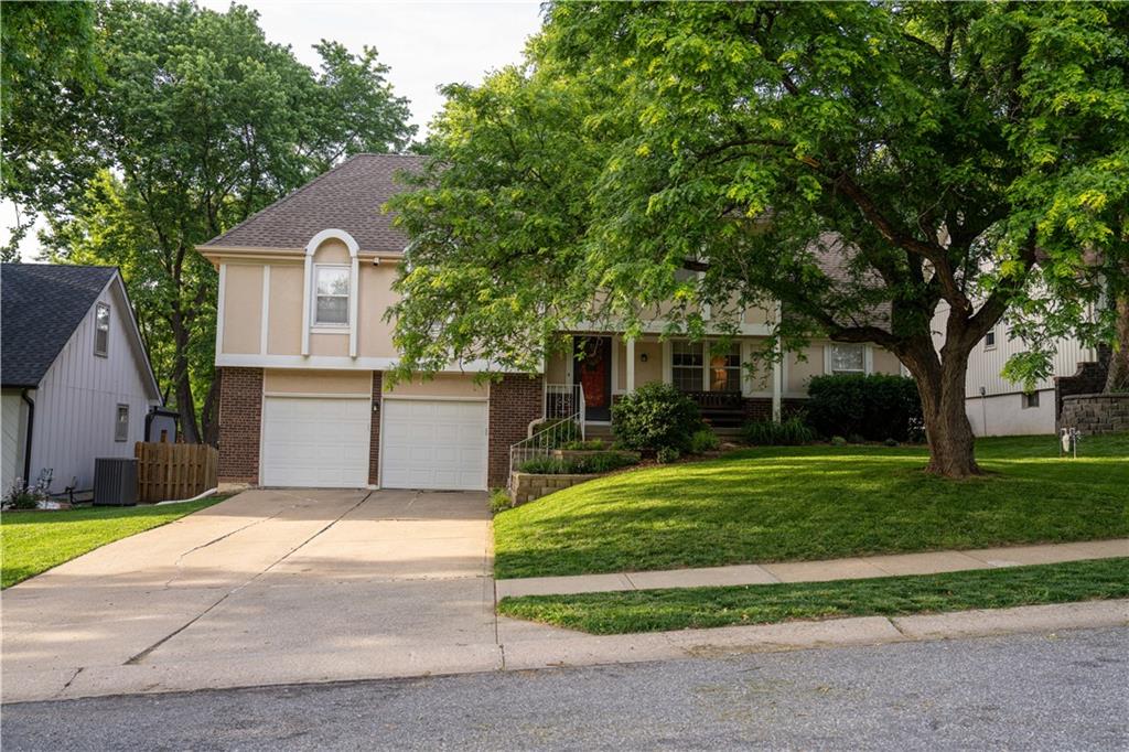 Listing Photo MLS #HMS2627372