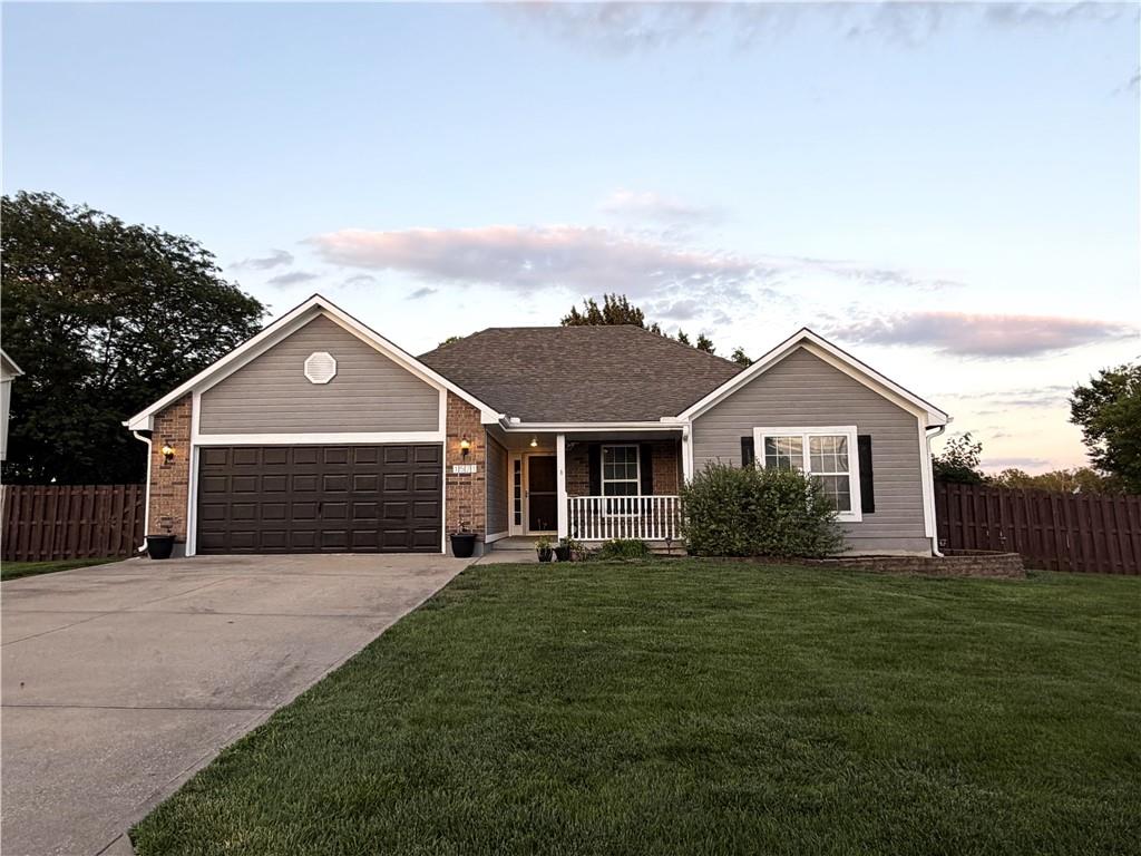 Listing Photo MLS #HMS2627411