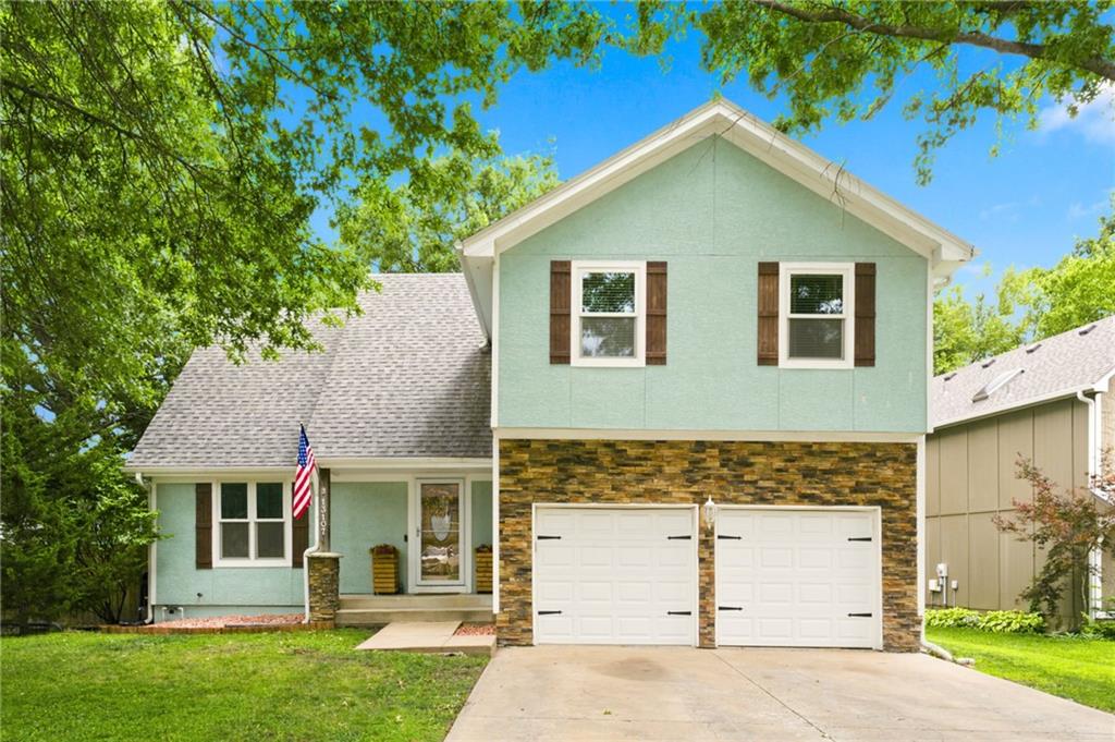 Listing Photo MLS #HMS2627479