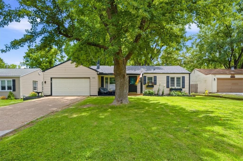 Listing Photo MLS #HMS2627481