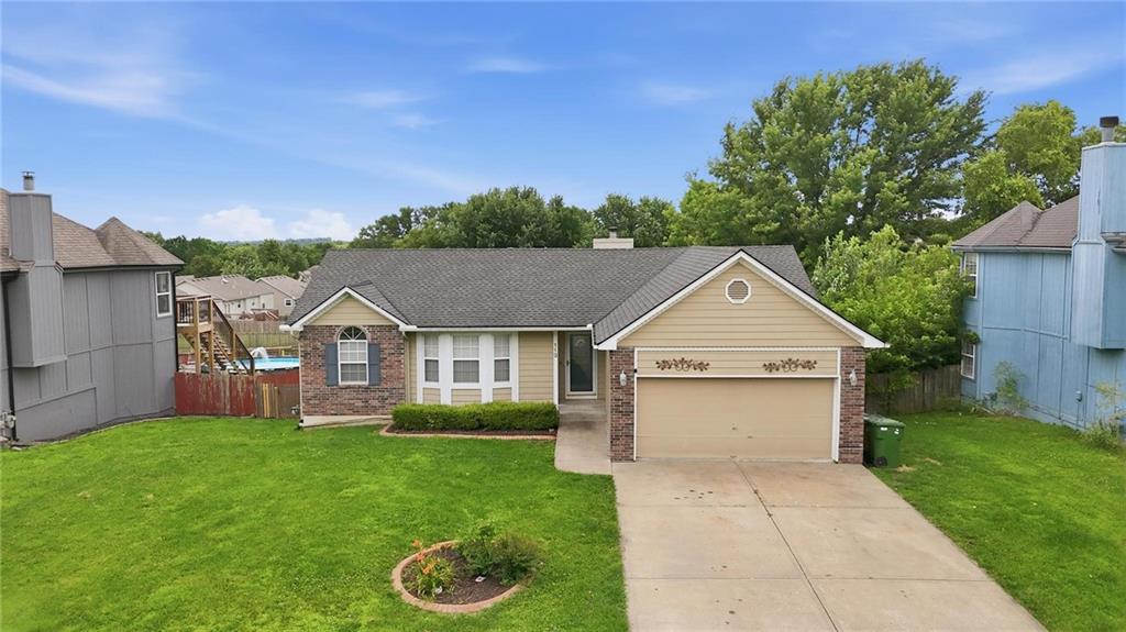 Listing Photo MLS #HMS2627482