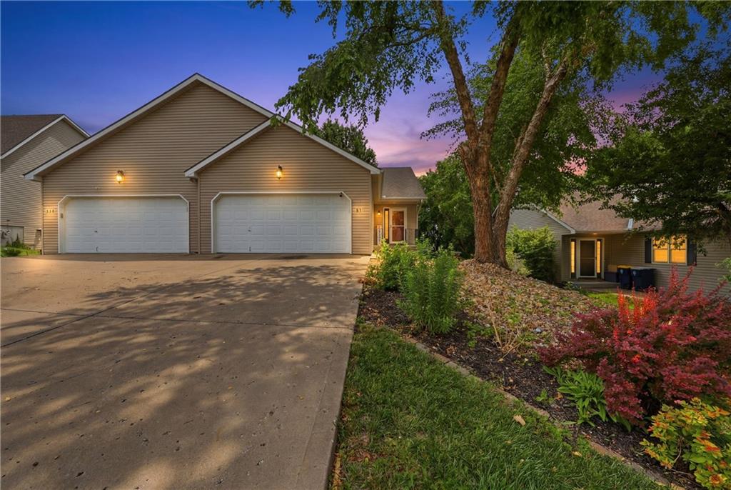 Listing Photo MLS #HMS2627537