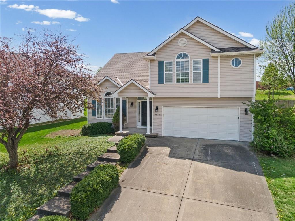 Listing Photo MLS #HMS2627592