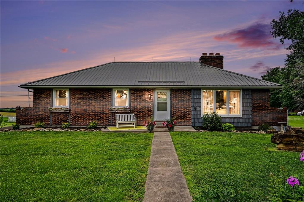 Listing Photo MLS #HMS2627638