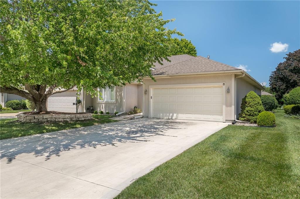 Listing Photo MLS #HMS2627683