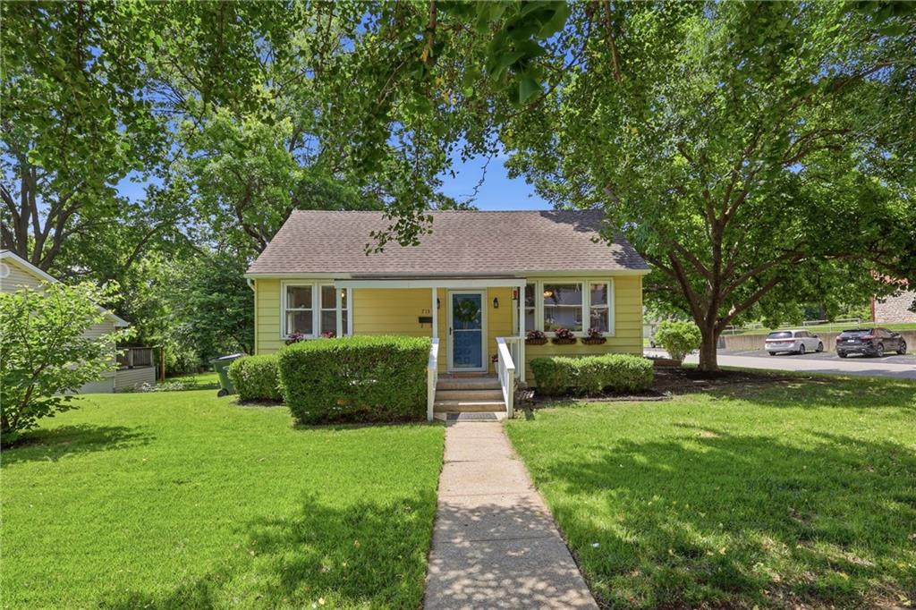 Listing Photo MLS #HMS2627814