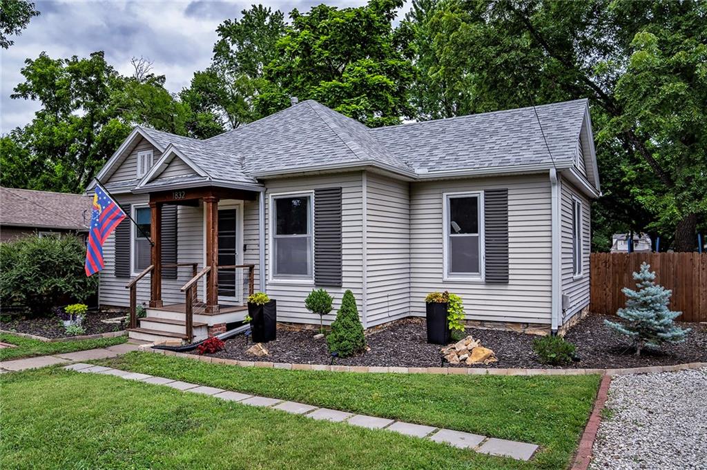 Listing Photo MLS #HMS2627838