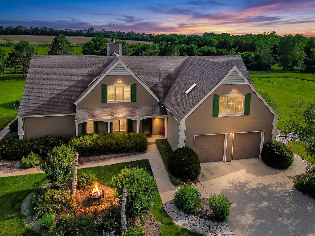 Listing Photo MLS #HMS2627849