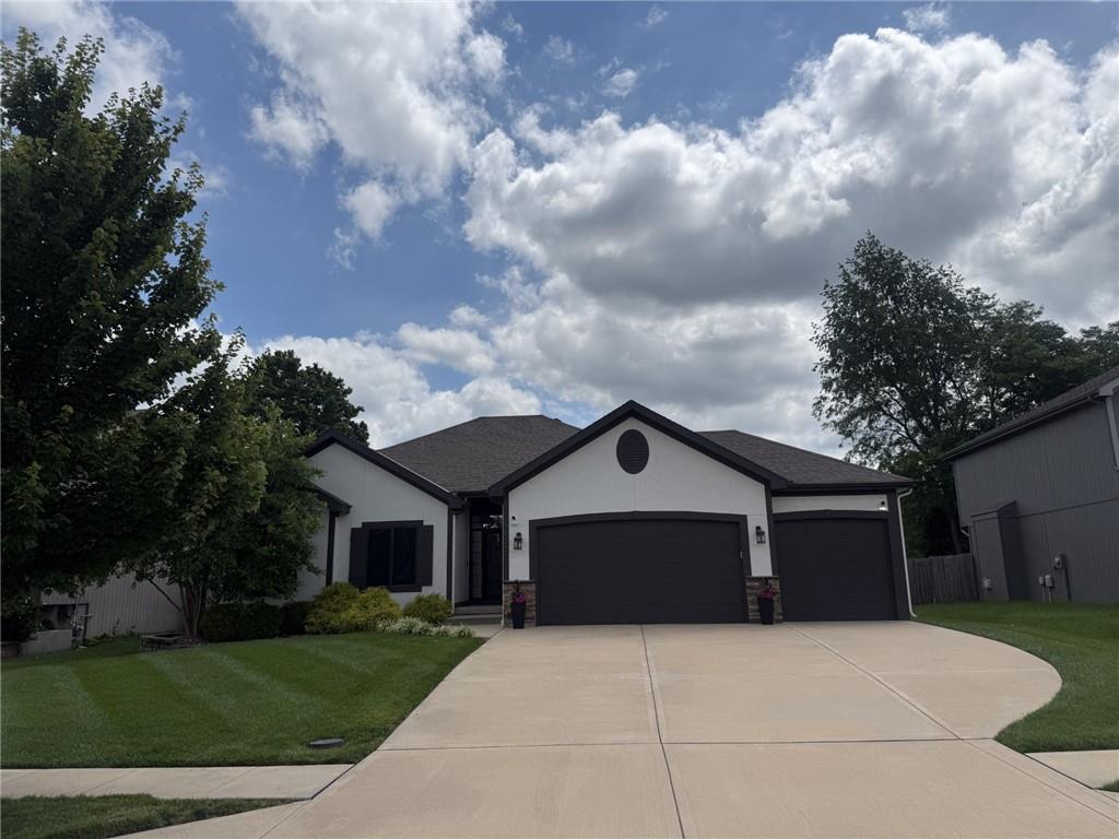Listing Photo MLS #HMS2627888