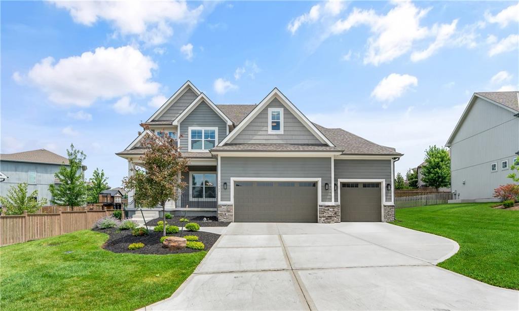 Listing Photo MLS #HMS2627898